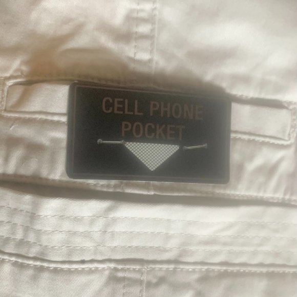 **NEW w/Tags**Weatherproof Stretch Fabric Shorts 44”W w/Cell Phone Pocket - Picture 4 of 9